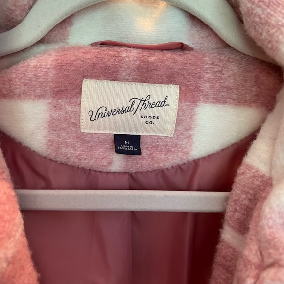 Universal threads jacket - Picture 2 of 5